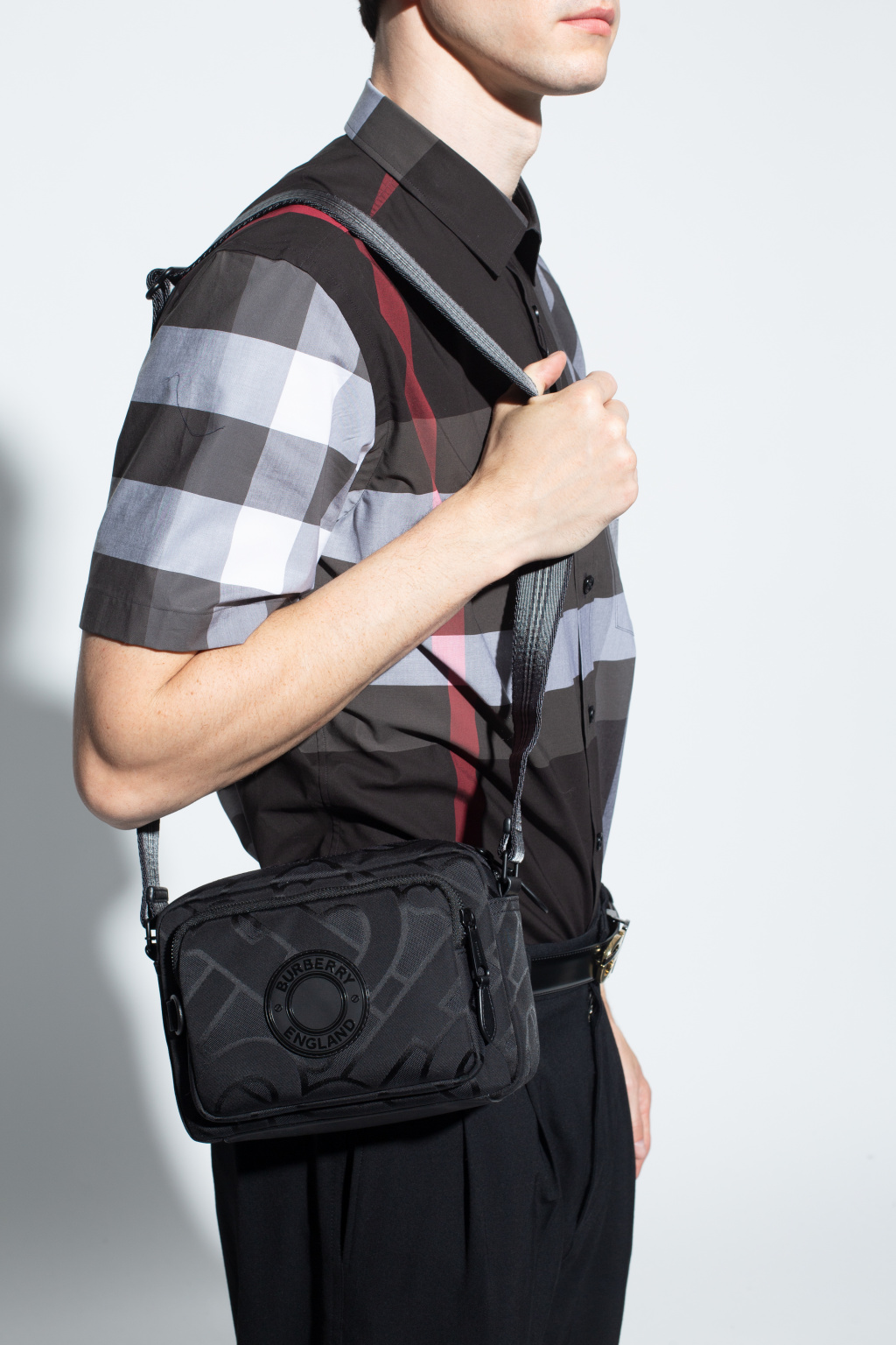 Burberry Shoulder bag with logo | Men's Bags | IetpShops